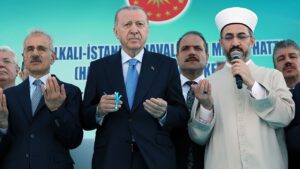 Dualarla hizmete sunuldu